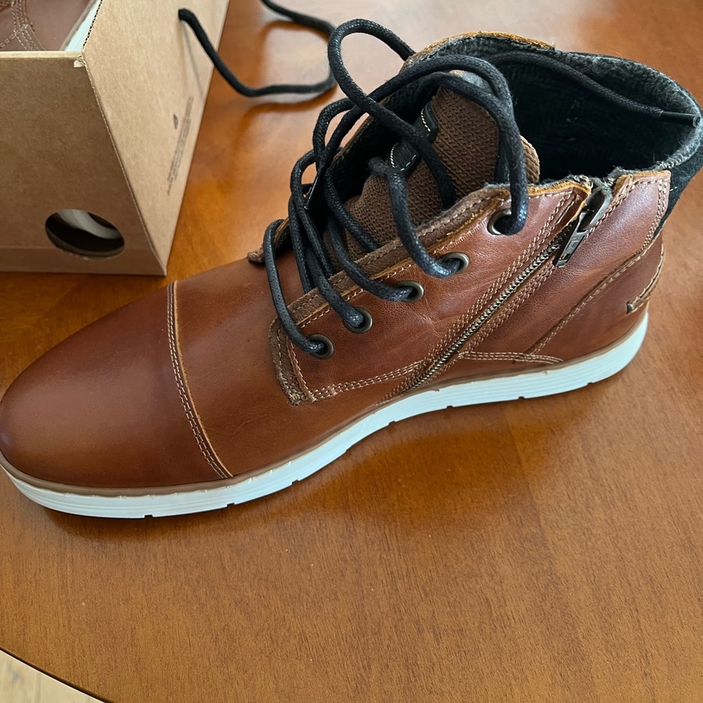 BlueBoxer Cognac Sneakers